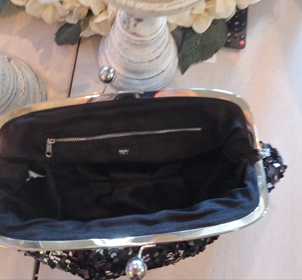 Mossimo Supply Co. Black Sequin Kiss-Lock Evening Clutch - Picture 8 of 8